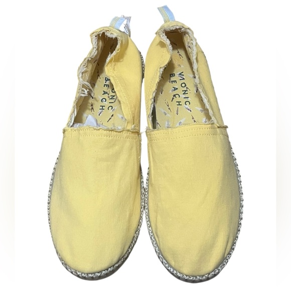 Vionic Beach NWOT Laguna yellow espadrille slip on shoes - Picture 3 of 9
